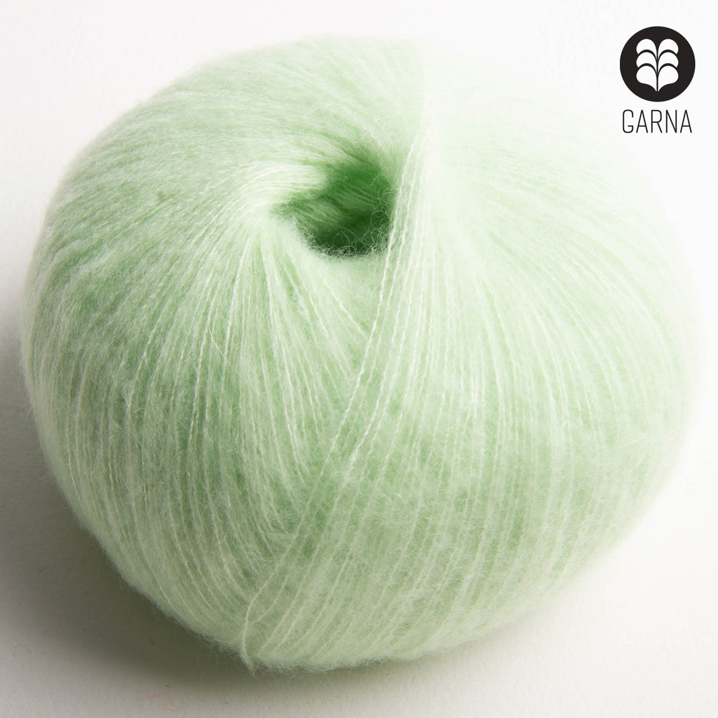 Strikkekit: Eventyrsjal fra GARNA – Ren Cashmere & Silke