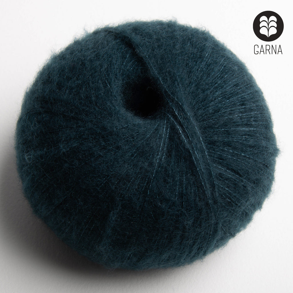 Strikkekit: Eventyrsjal fra GARNA – Ren Cashmere & Silke